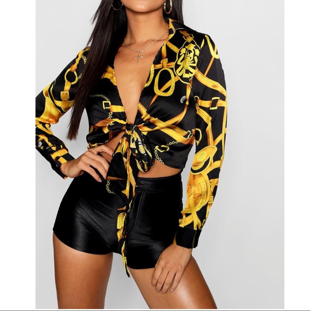 Satin Chain Print Collar Tie Front